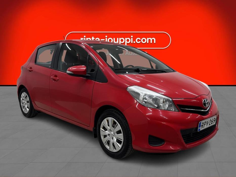 TOYOTA Yaris 2012