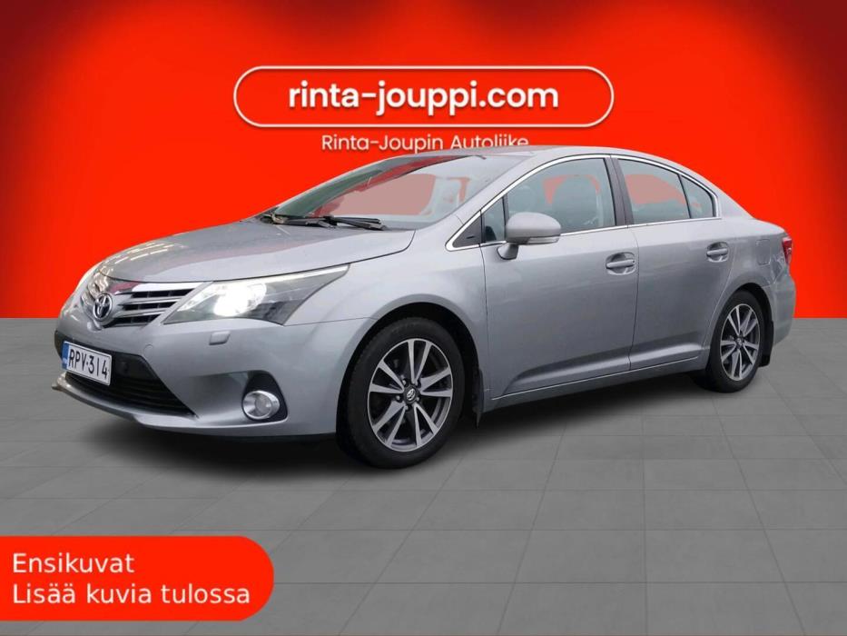 TOYOTA Avensis 2012