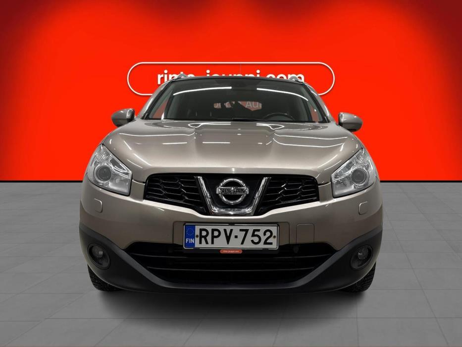NISSAN Qashqai 2012