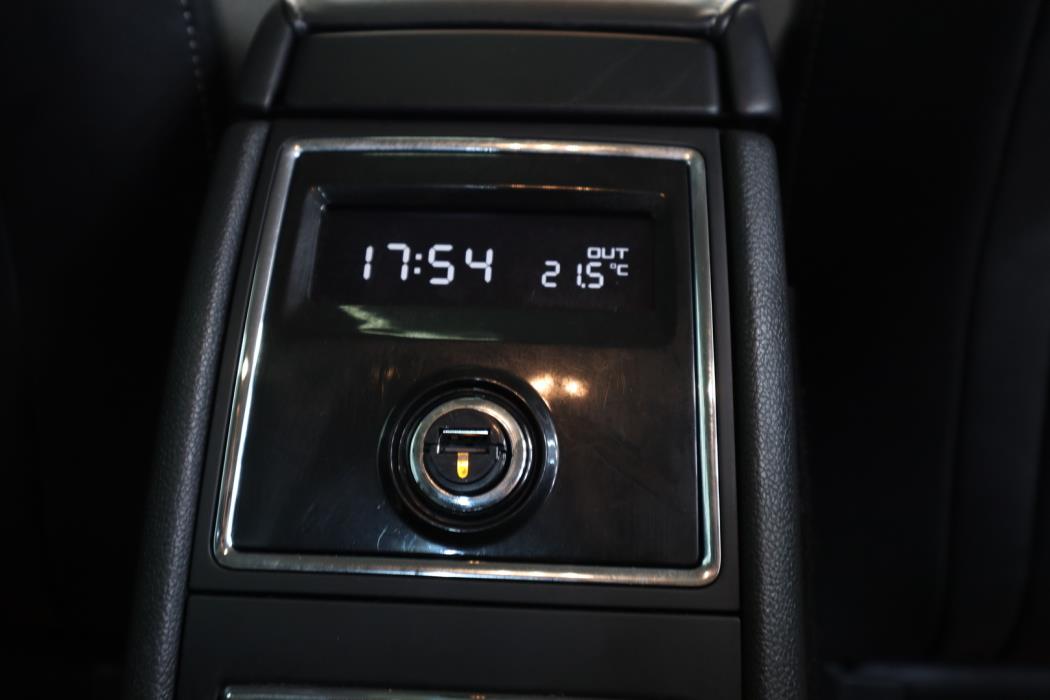 SKODA Superb 2012