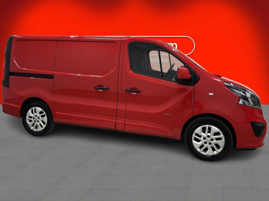 OPEL Vivaro 2014