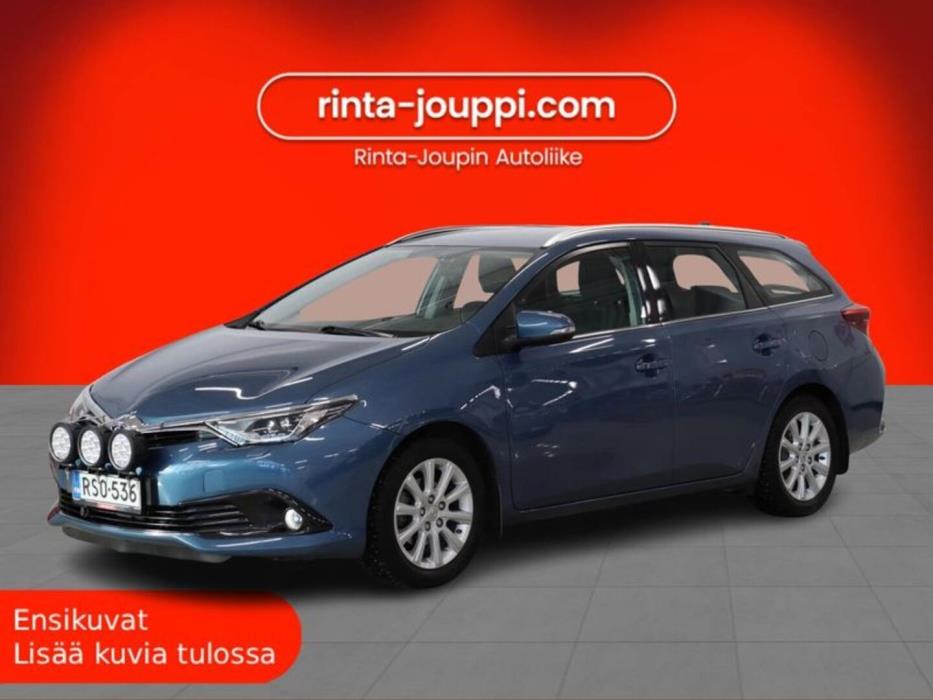 TOYOTA AURIS 2016
