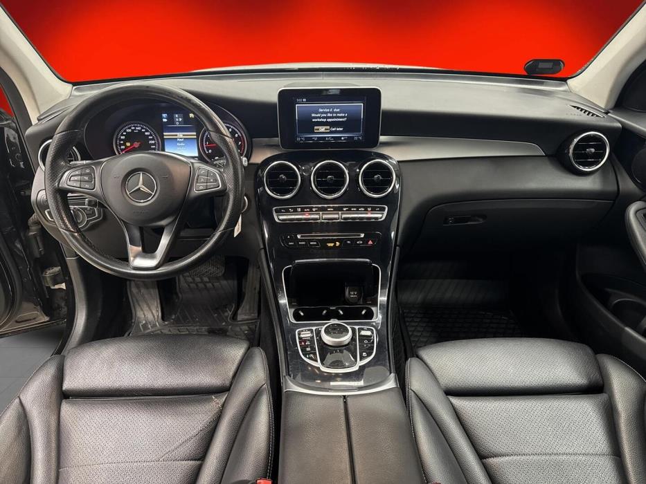 MERCEDES-BENZ GLC 2017