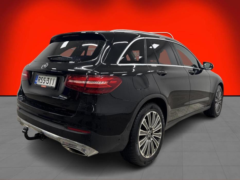 MERCEDES-BENZ GLC 2017