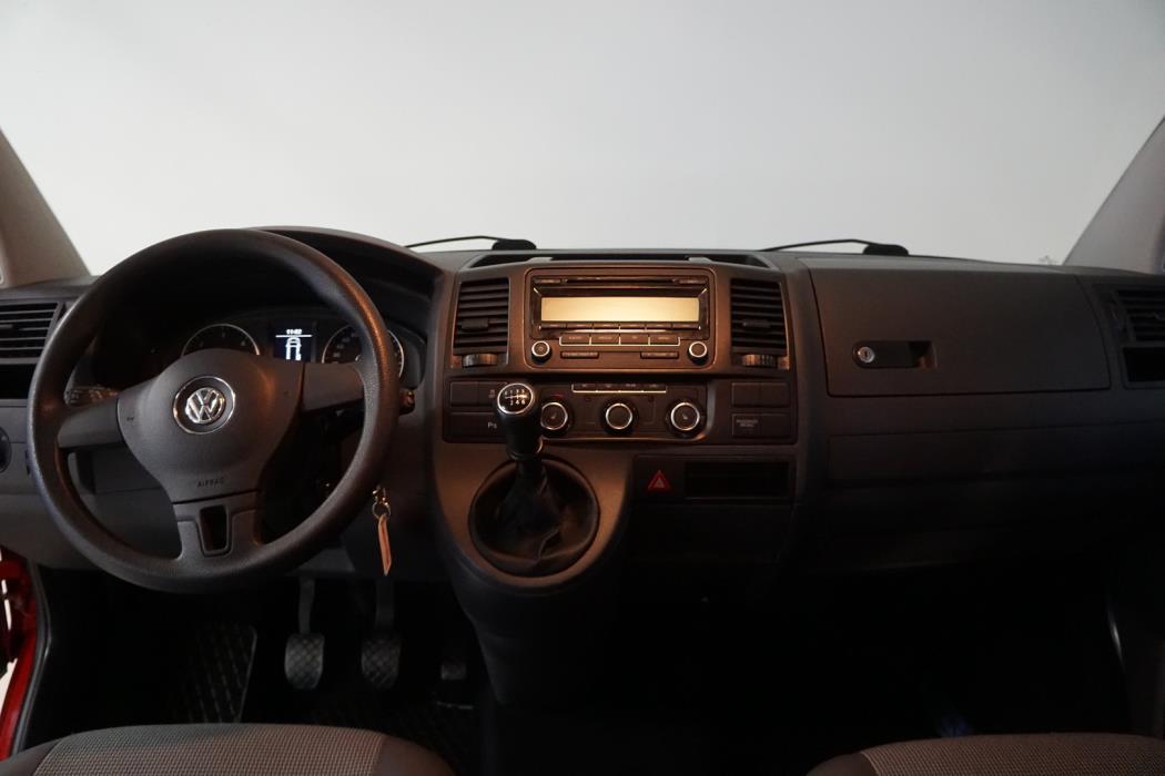 VOLKSWAGEN Caravelle 2010