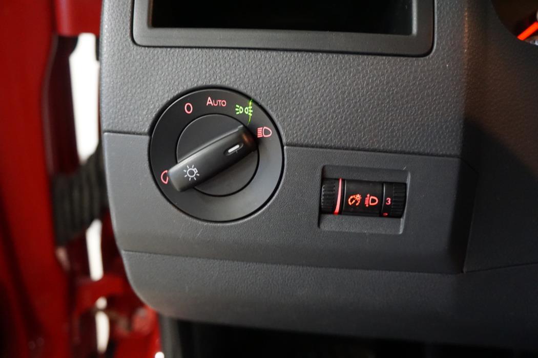 VOLKSWAGEN Caravelle 2010