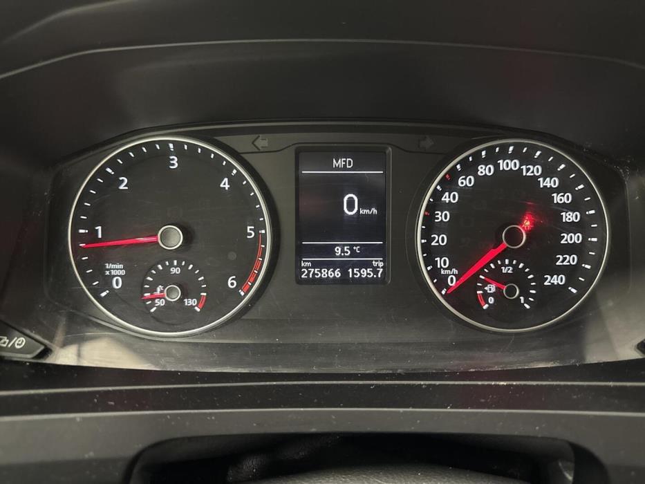 VOLKSWAGEN Transporter 2017