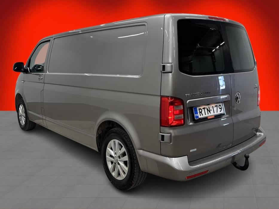 VOLKSWAGEN Transporter 2017