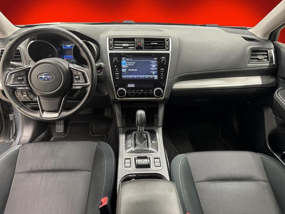 SUBARU Outback 2018