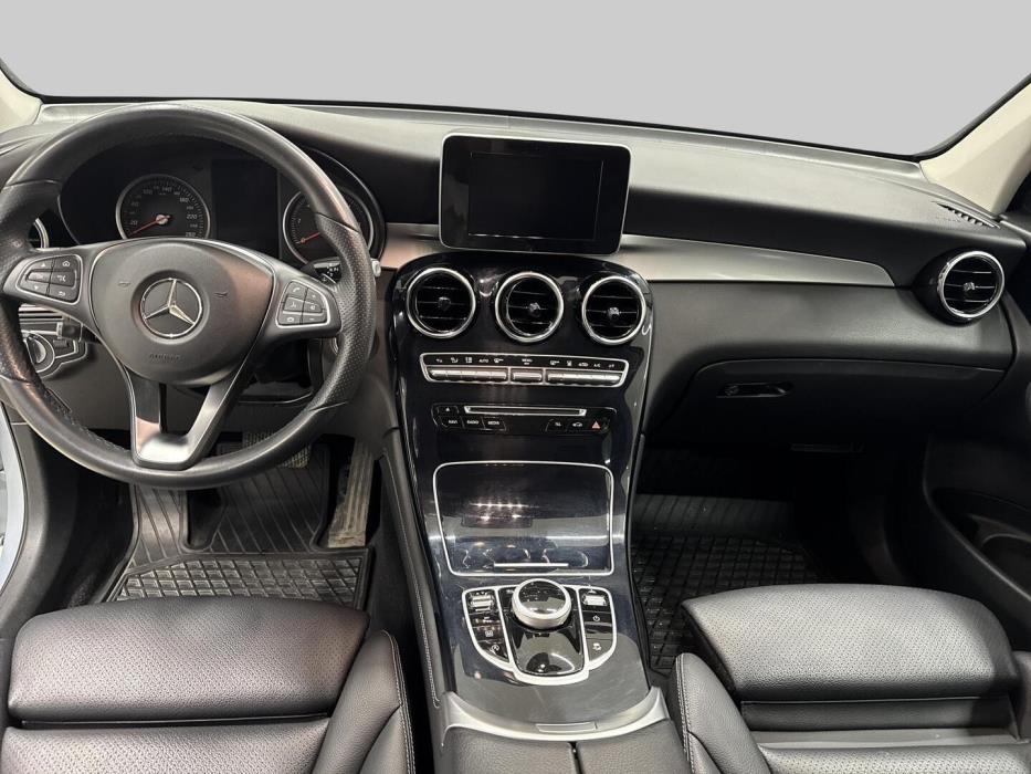 MERCEDES-BENZ GLC 2018