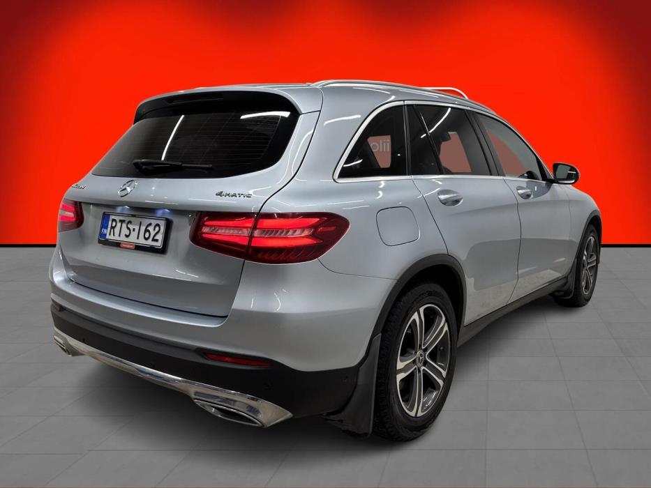 MERCEDES-BENZ GLC 2018