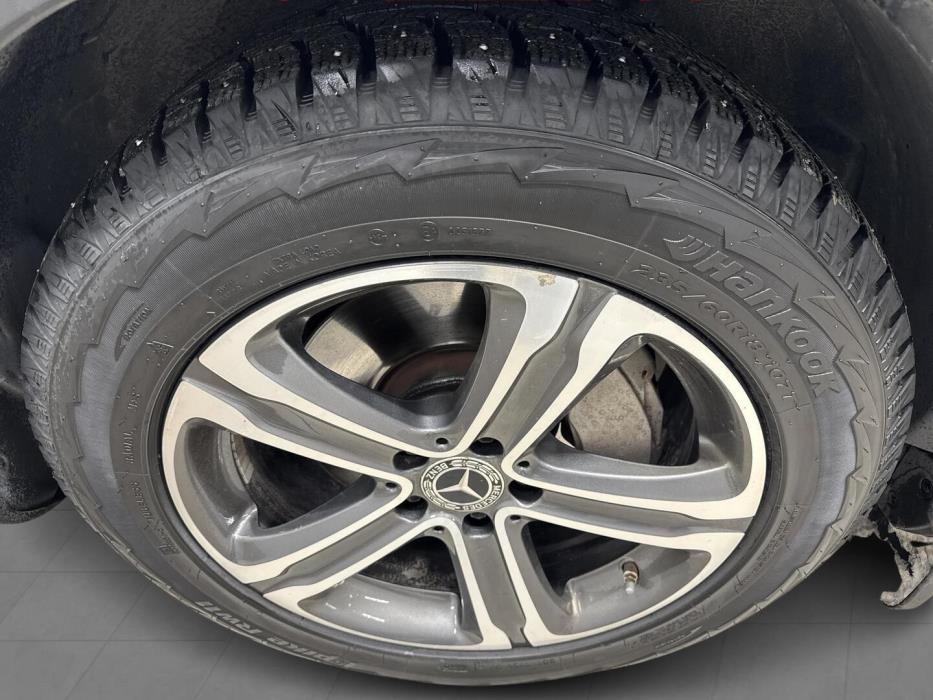 MERCEDES-BENZ GLC 2018