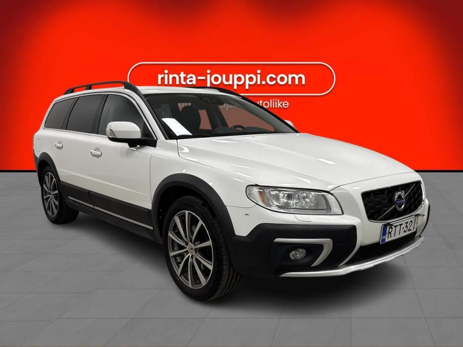 VOLVO XC70 2015