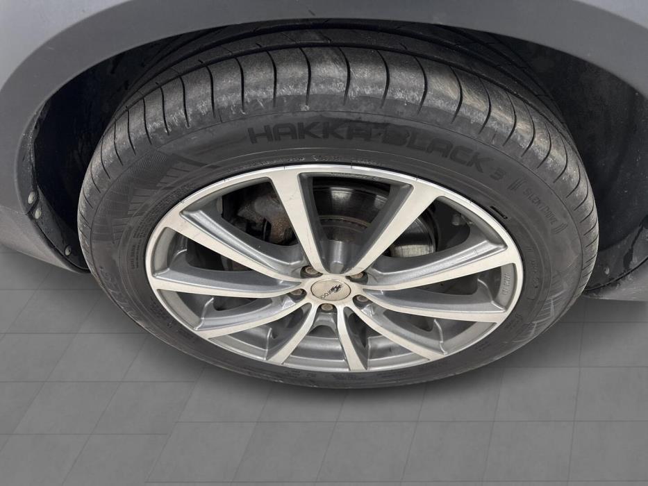 VOLVO XC70 2015
