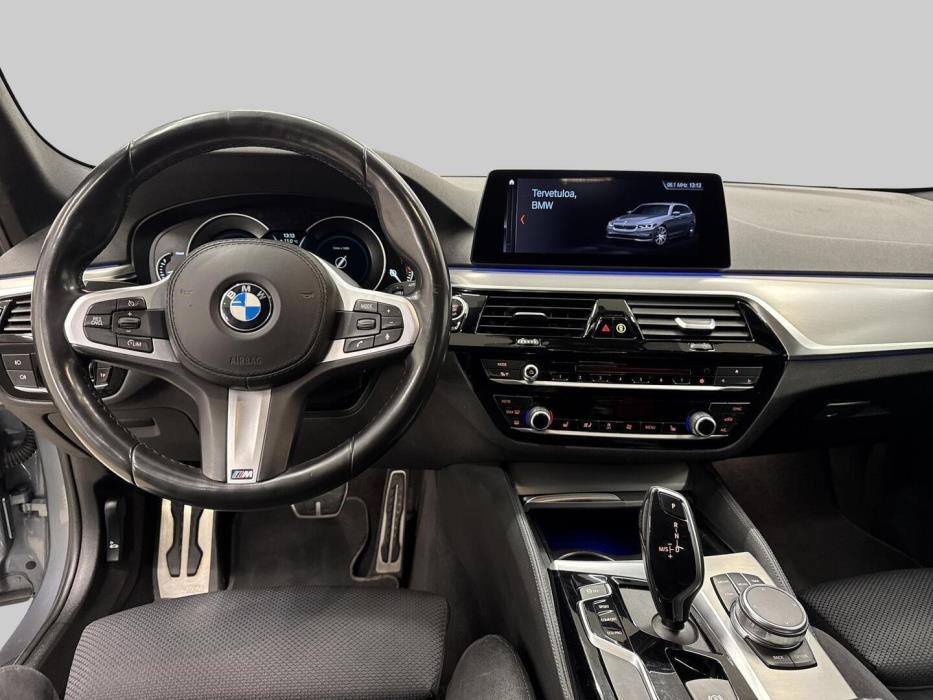 BMW 530 2019