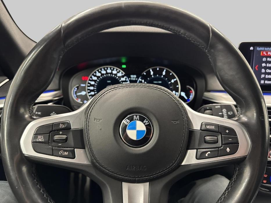 BMW 530 2019