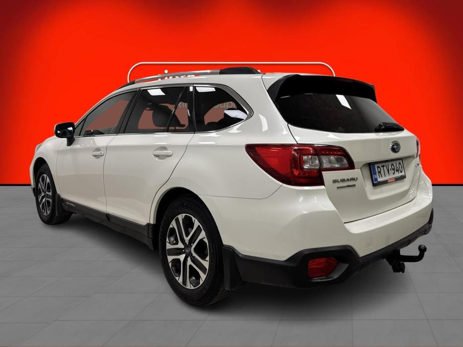 SUBARU Outback 2019