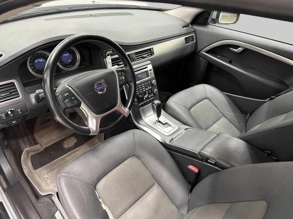 VOLVO S80 2011