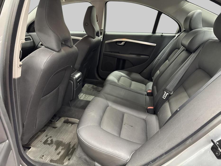 VOLVO S80 2011