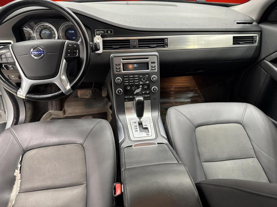 VOLVO S80 2011