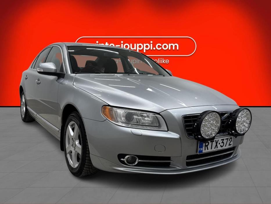 VOLVO S80 2011