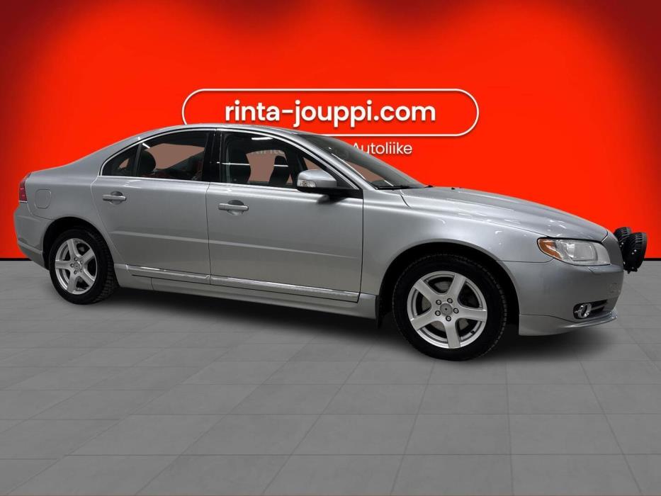 VOLVO S80 2011