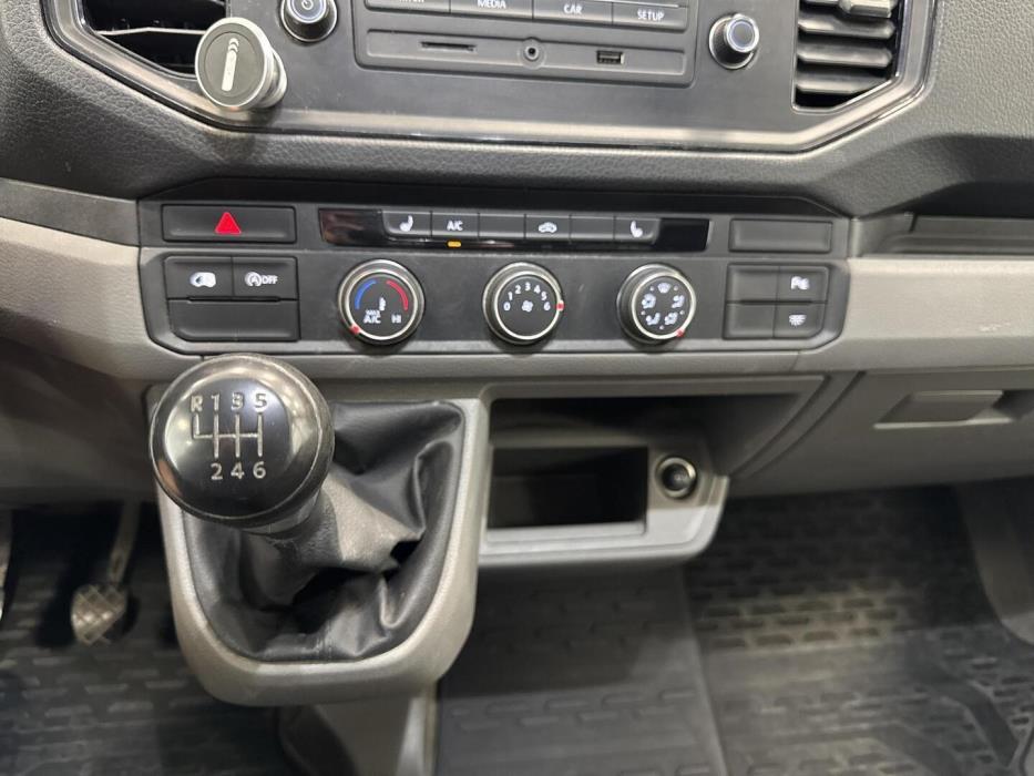 VOLKSWAGEN Crafter 2019