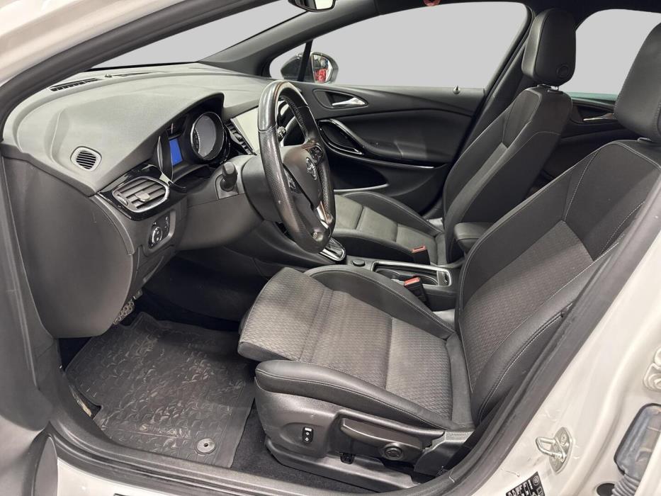 OPEL Astra 2019