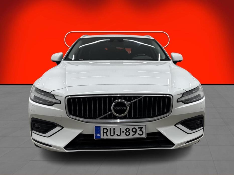VOLVO V60 2020