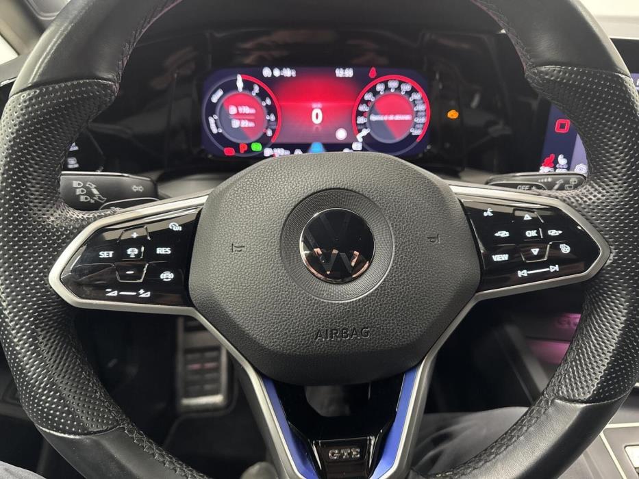 VOLKSWAGEN Golf 2020