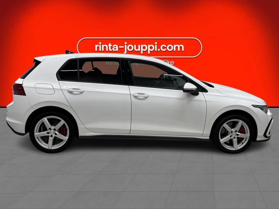 VOLKSWAGEN Golf 2020