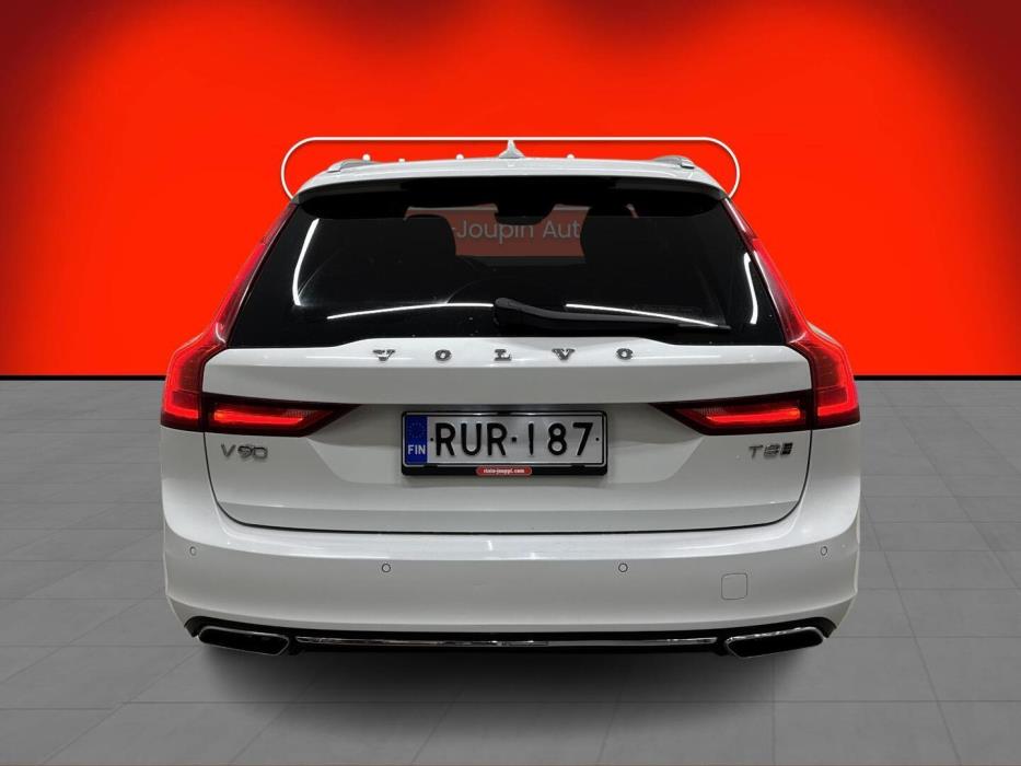 VOLVO V90 2018
