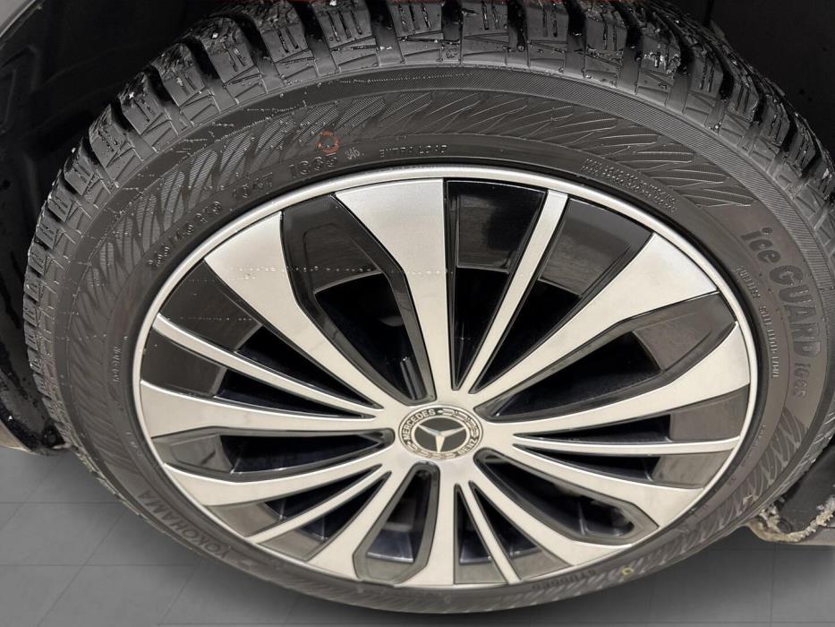 MERCEDES-BENZ EQE 2023