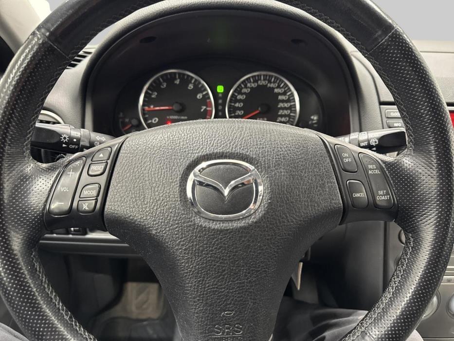 MAZDA 6 2002