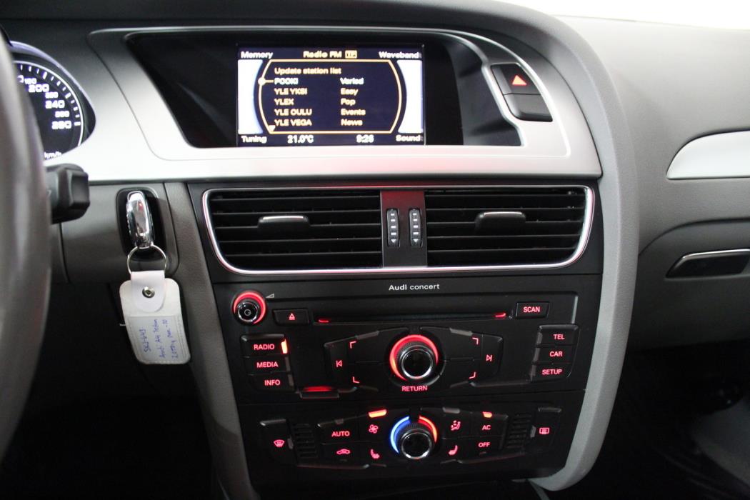 AUDI A4 2010