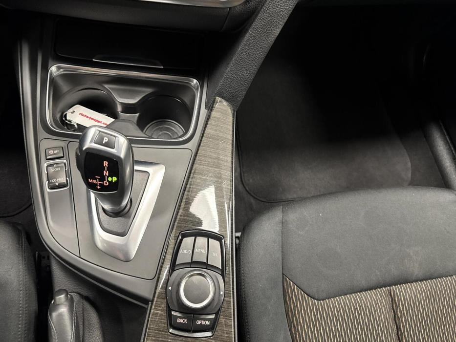 BMW 328 2013