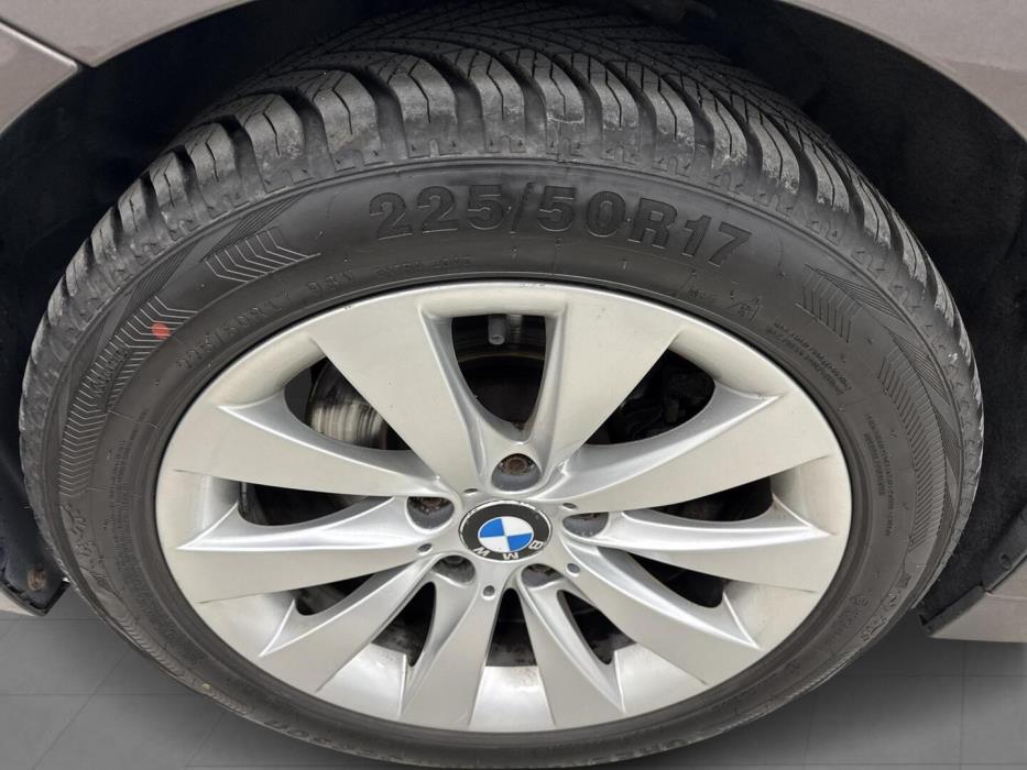 BMW 328 2013