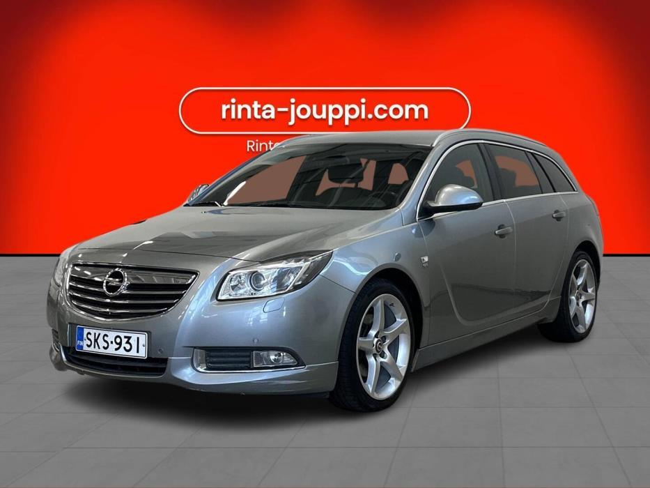 OPEL Insignia 2012