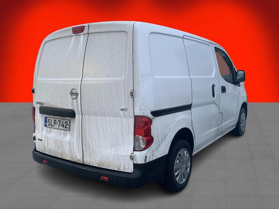 NISSAN NV200 2015