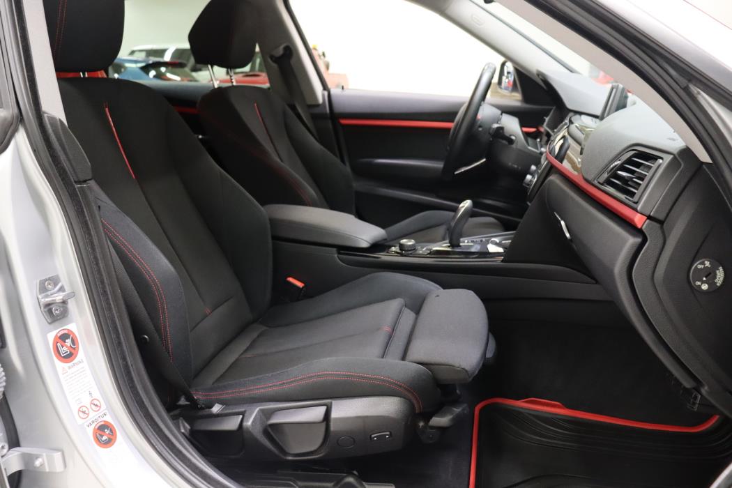 BMW 320 Gran Turismo 2015