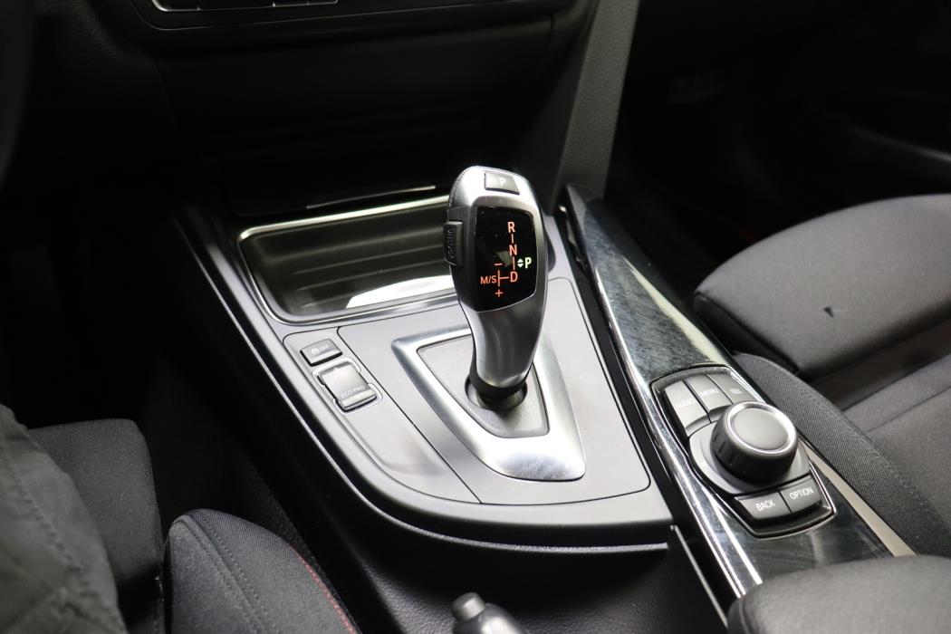 BMW 320 Gran Turismo 2015