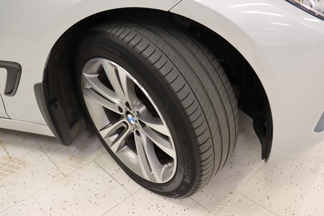 BMW 320 Gran Turismo 2015