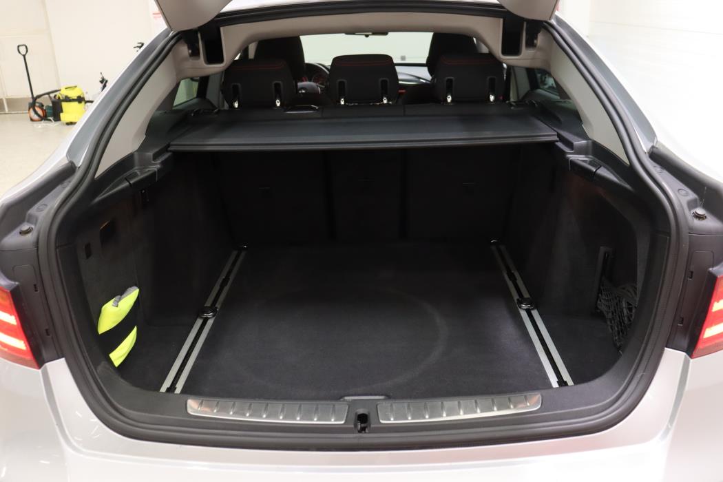 BMW 320 Gran Turismo 2015