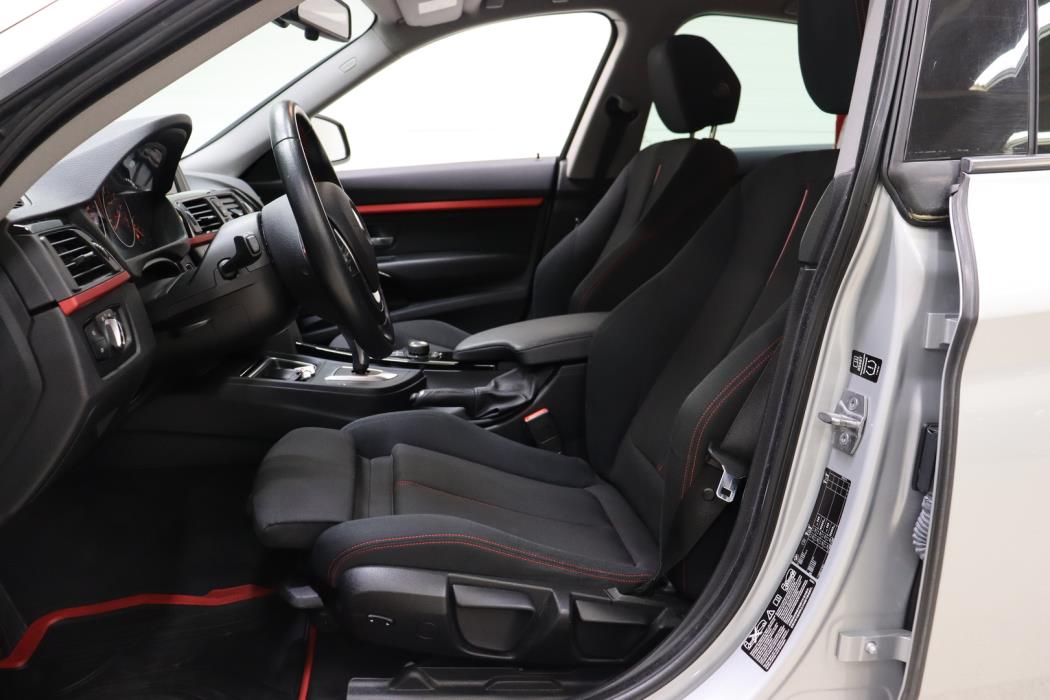 BMW 320 Gran Turismo 2015