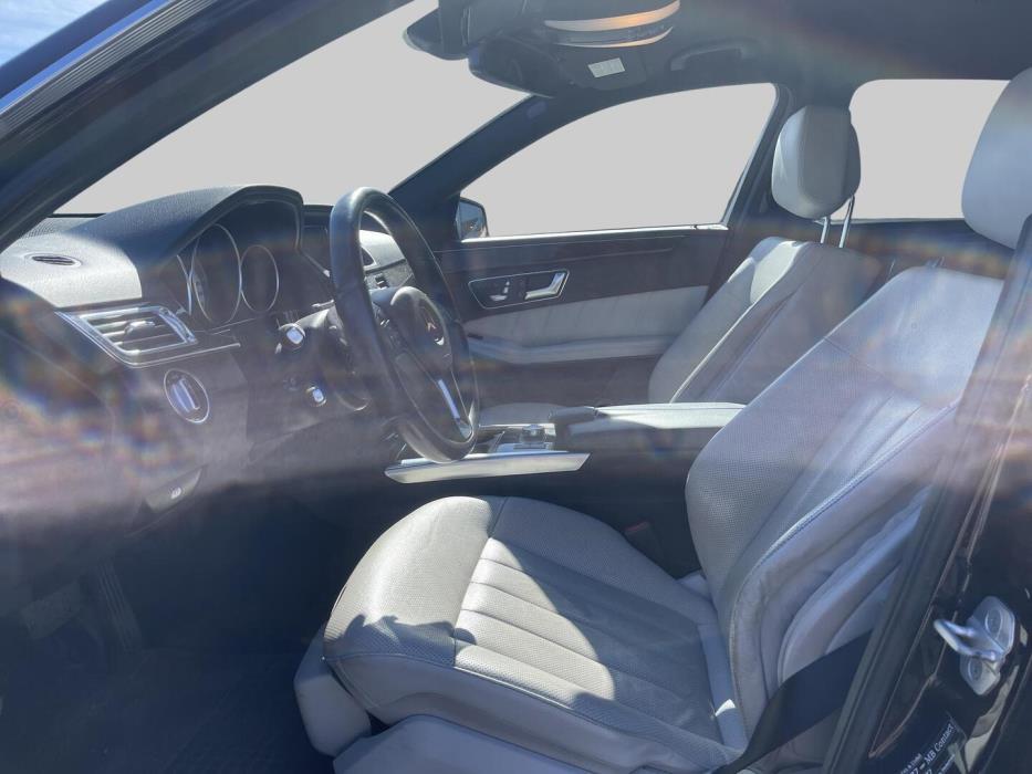MERCEDES-BENZ E 2013