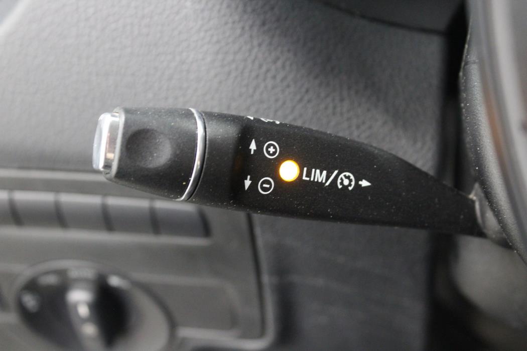 MERCEDES-BENZ VITO 2017