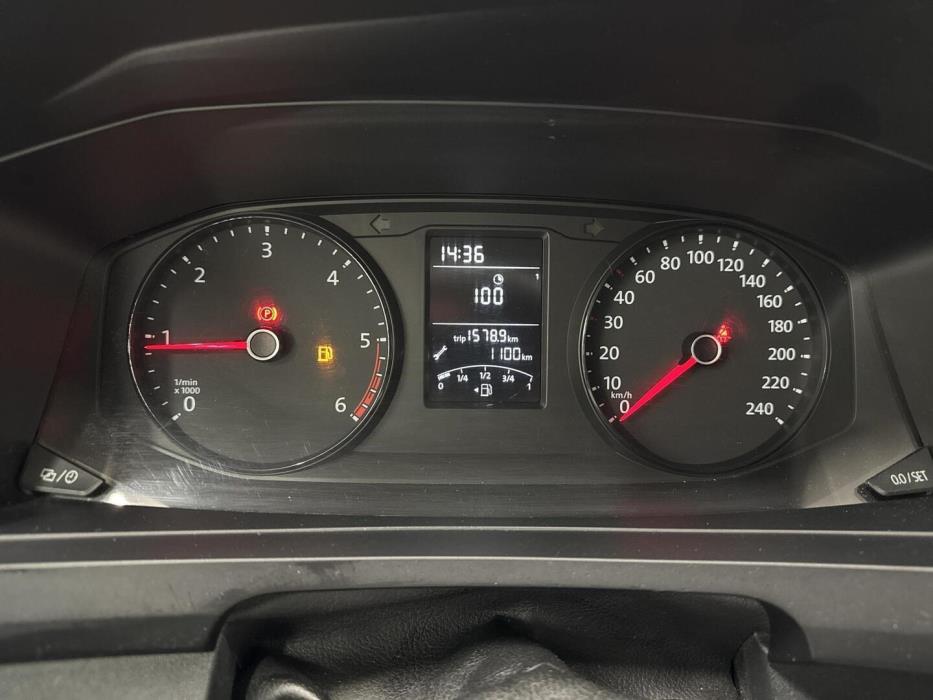 VOLKSWAGEN Transporter 2015