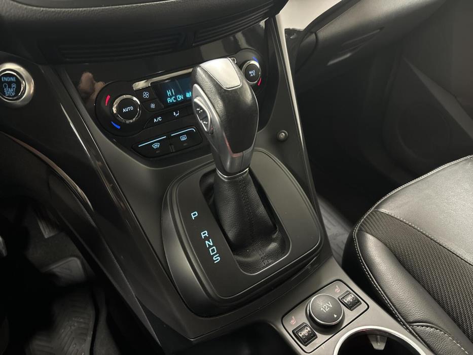 FORD Kuga 2016