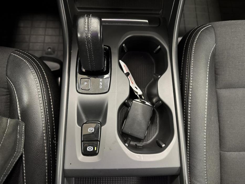 VOLVO XC40 2020