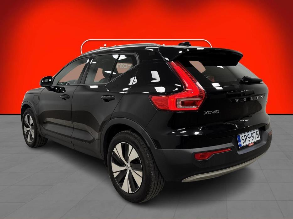 VOLVO XC40 2020